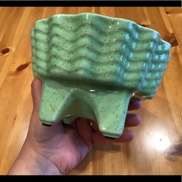 VINTAGE CALIFORNIA POTTERY MCM SPECKLED PLANTER - Picture 8 of 9